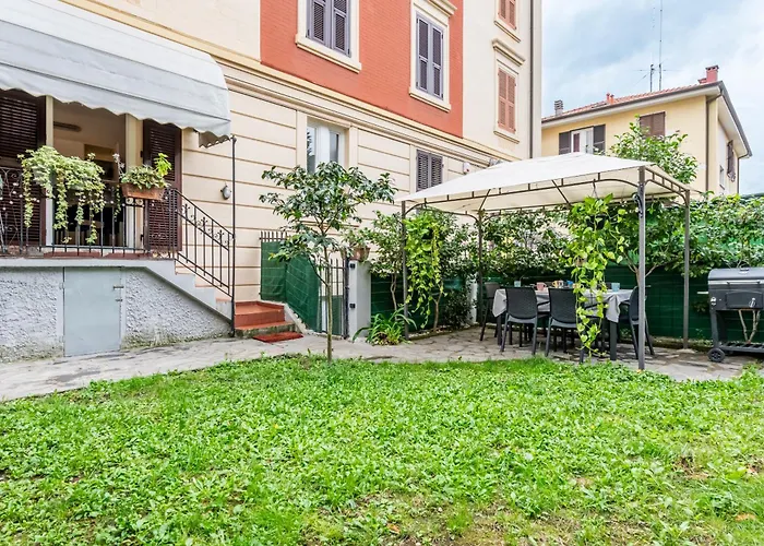 Guesthost - Alice Garden Apartment La Spezia